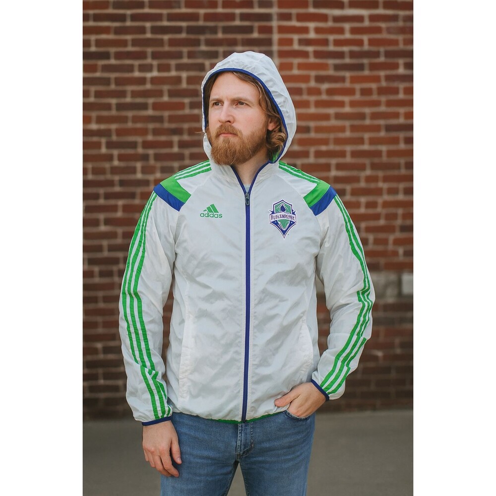 adidas Vintage Seattle Sounders FC Y2K Nylon Jacket Green Men s